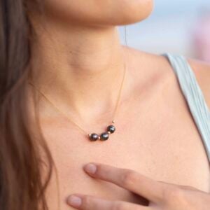 Collier femme et son trio de perles de Tahiti